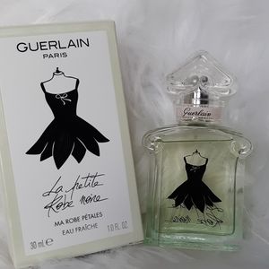 Guerlain paris la petite robe noire